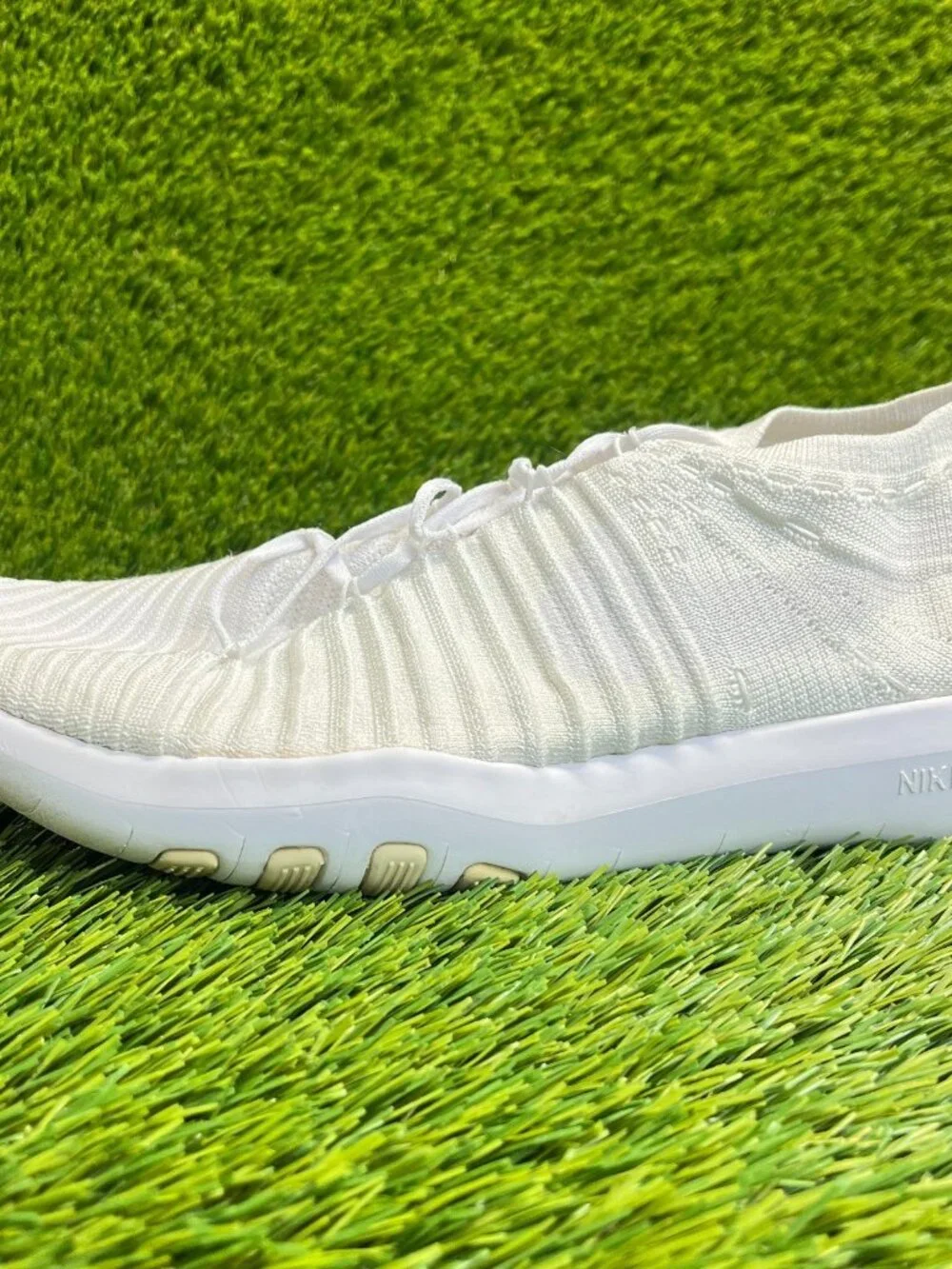 Nike please review